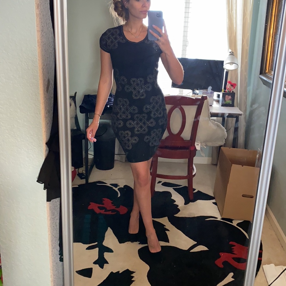 Form fitting DVF dress